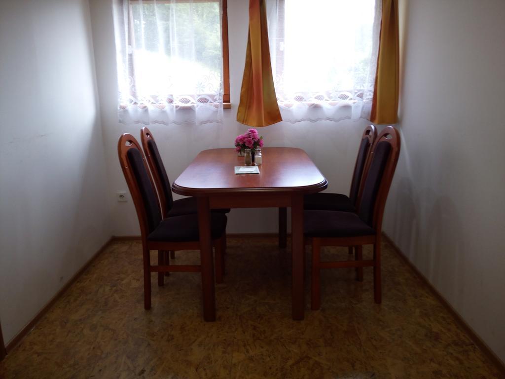 Appartamento U Janecku Teplice nad Metují Esterno foto